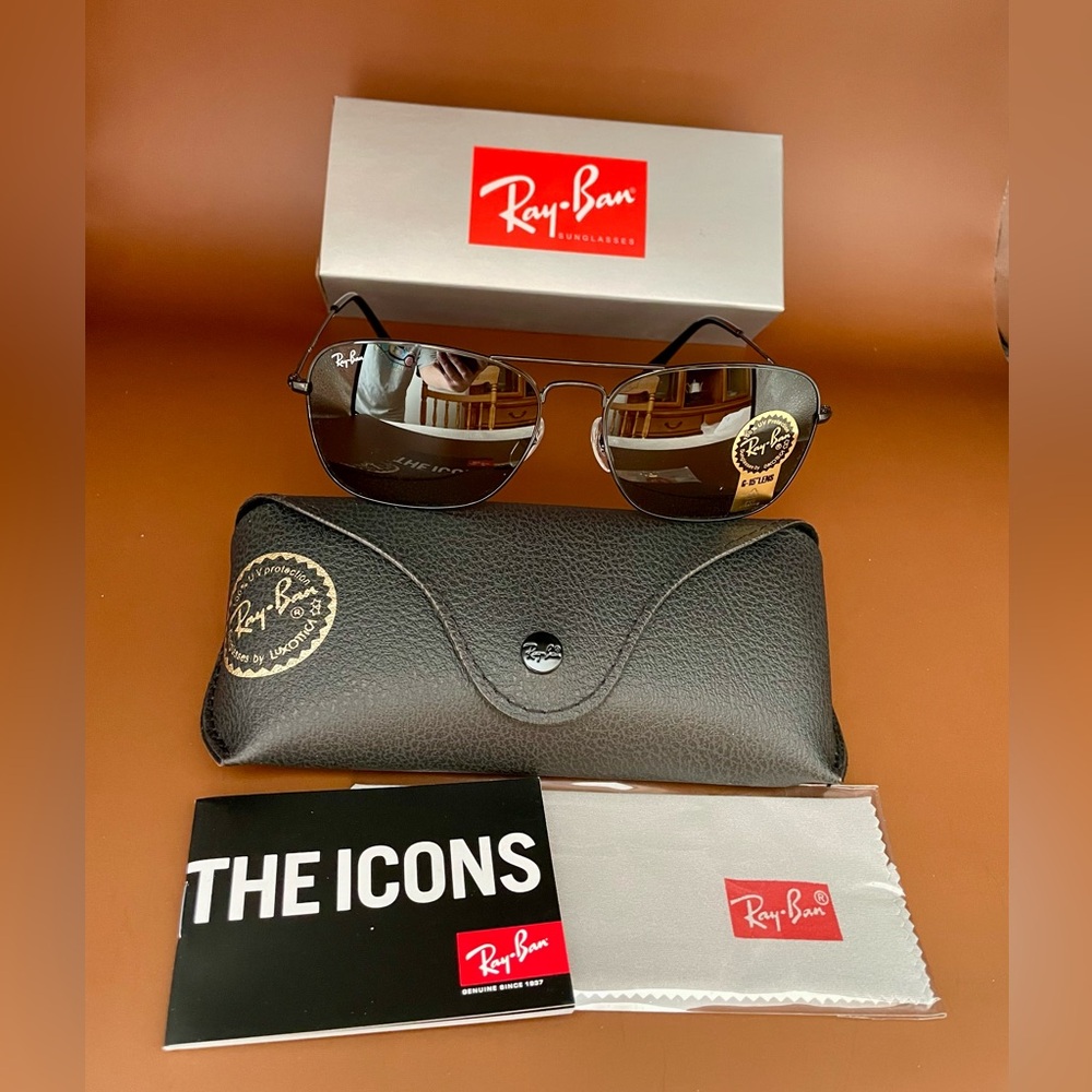 Ray-Ban Black/Green Caravan Aviator Sunglasses - Picture 2 of 3